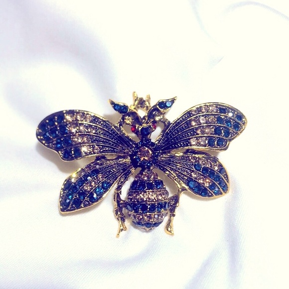 π50% OFF/3+...Rhinestone Bee Brooch - Picture 4 of 9